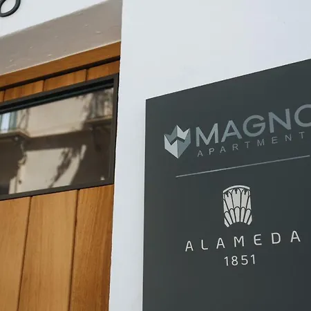 Alameda 1851 - Shared Jacuzzi * Sevilla